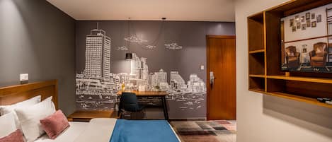 1 chambre, coffres-forts dans les chambres, bureau