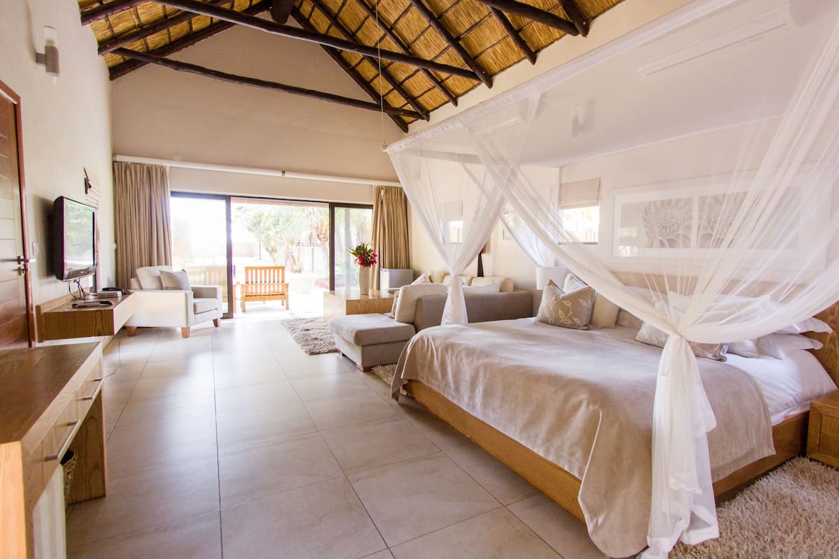 1 habitación, ropa de cama de alta calidad y colchones Tempur-Pedic