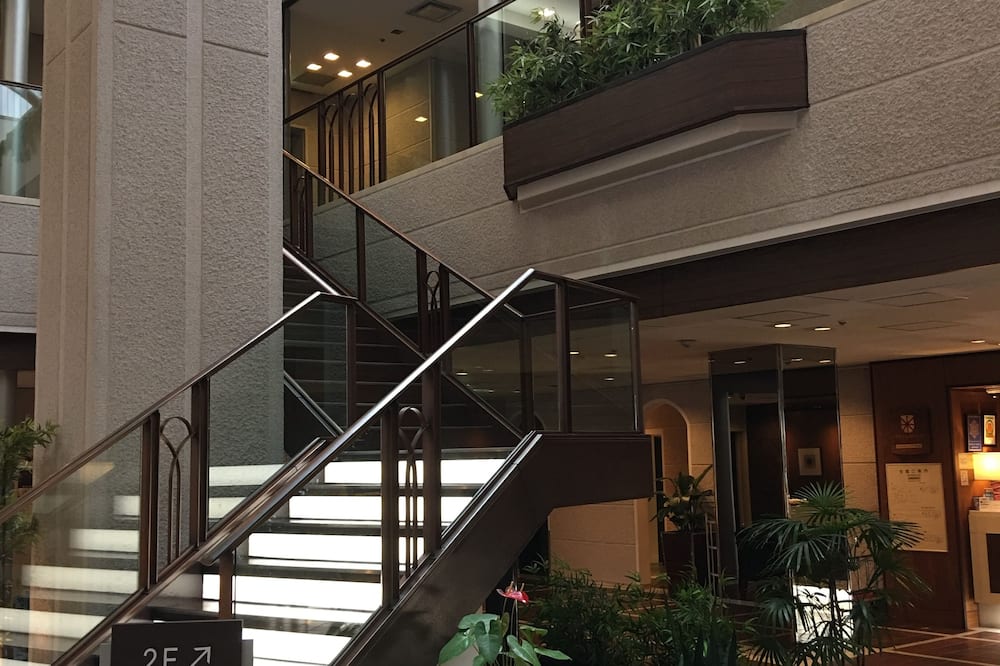 CYPRESS HOTEL Nagoya-eki Mae