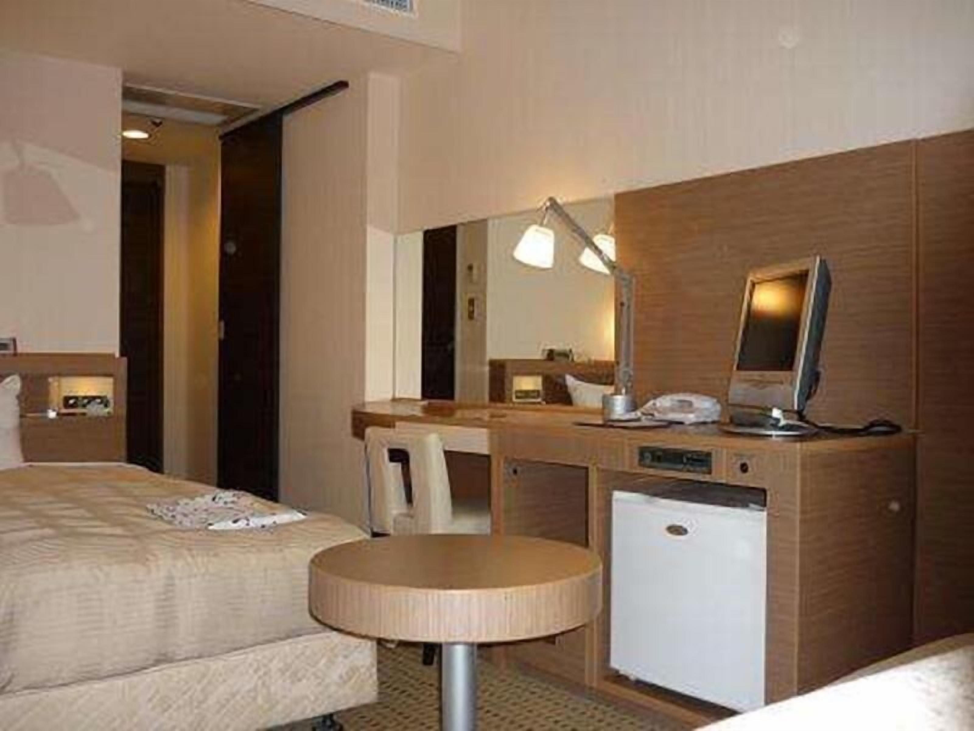 Down duvets, desk, blackout curtains, iron/ironing board