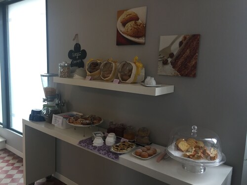 GIO'EL Happiness Guest House