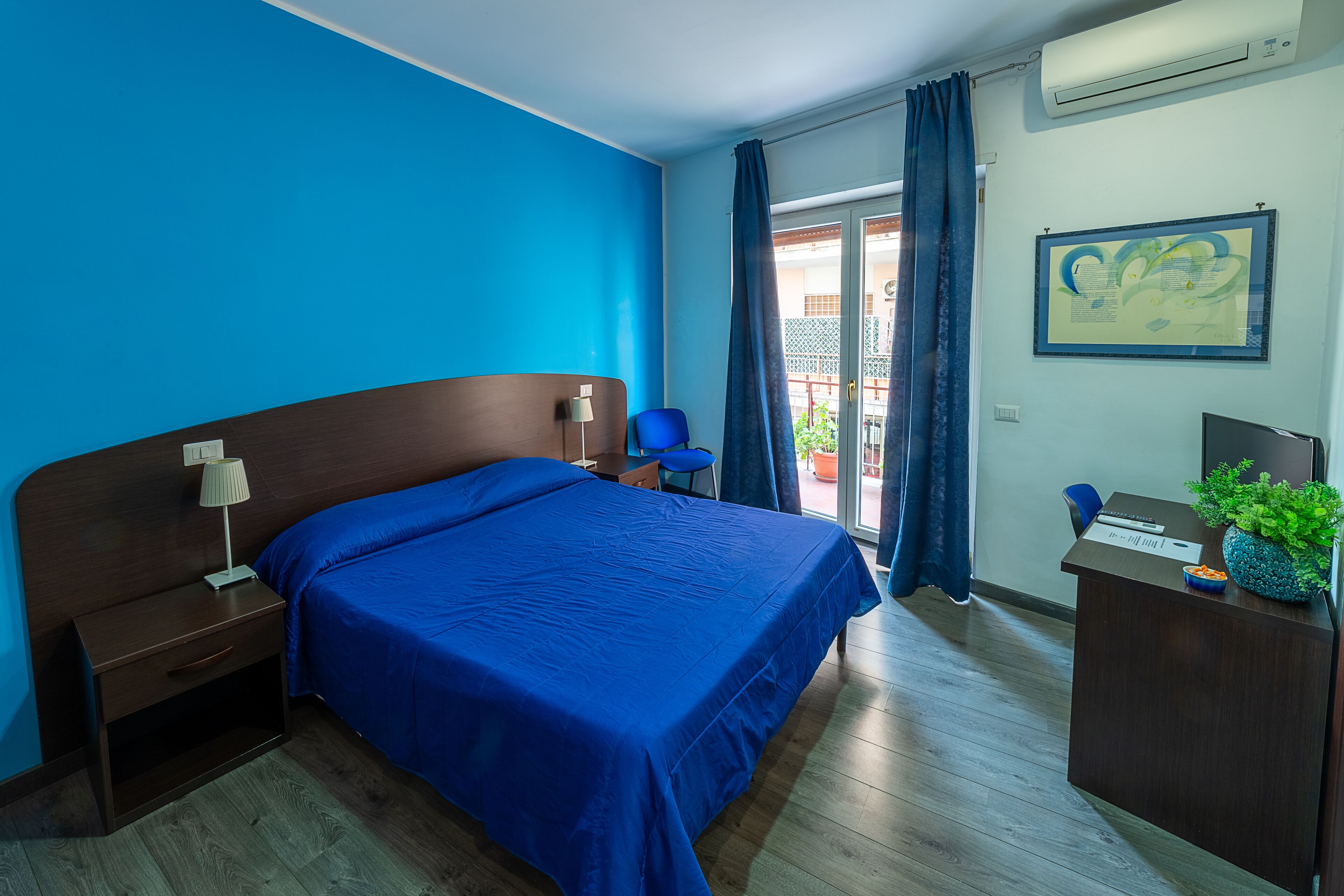 Comfort Double Room, Private Bathroom | Down duvets, memory-foam beds, desk, blackout curtains