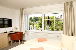 Condo, 2 Bedrooms, Terrace | Room amenity - Ferienhotel Bernstein (Trassenheide)