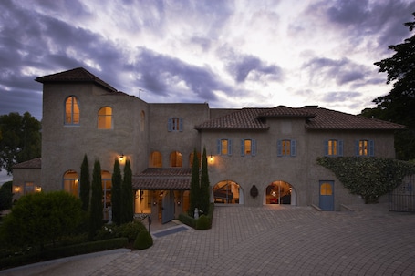 Front of property – evening/night. Villa Howden