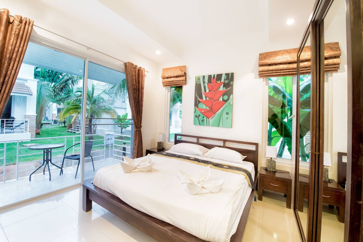 in-room safe, cots/infant beds, rollaway beds, free wifi