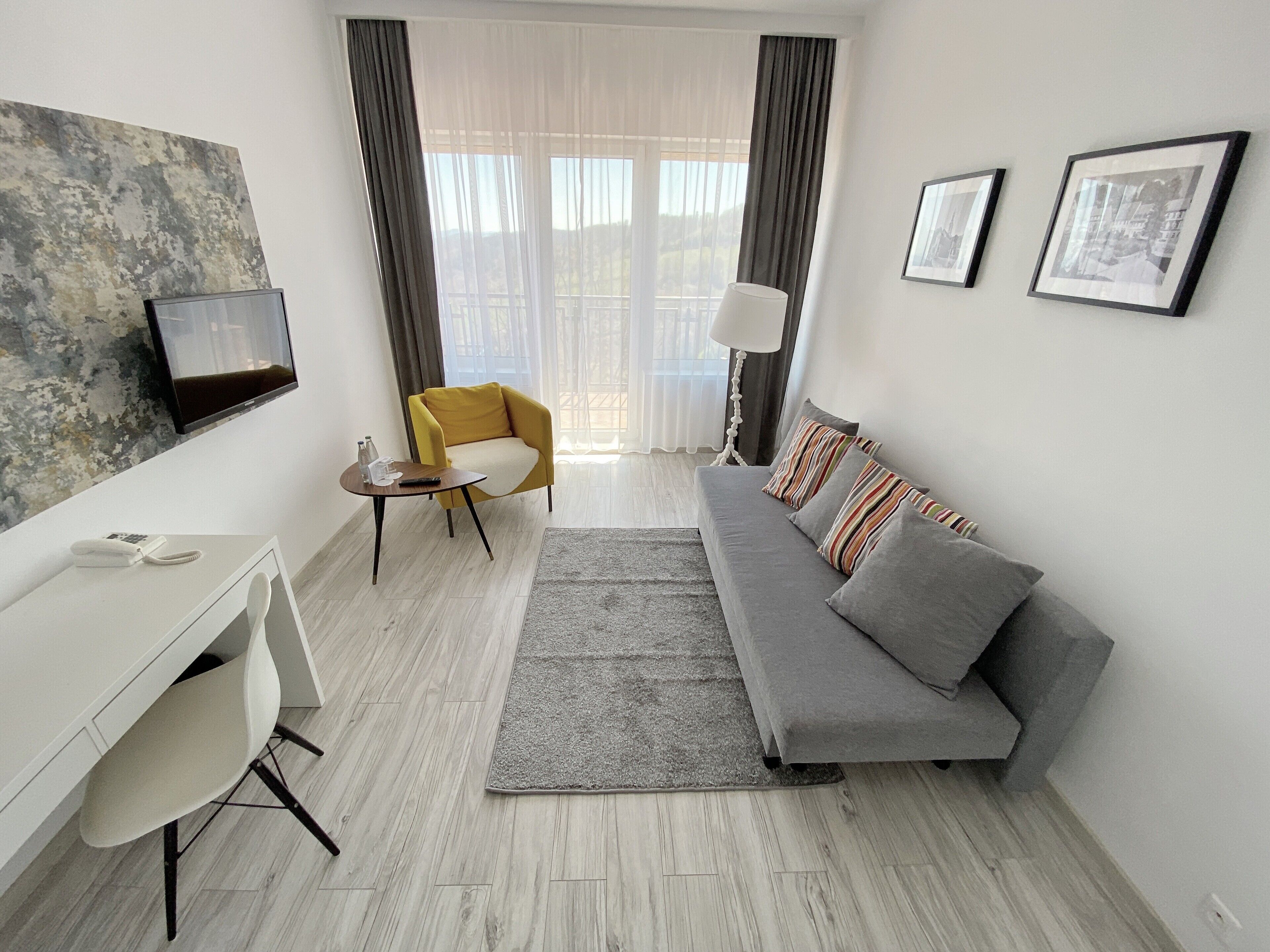 Apartment | In-room safe, desk, rollaway beds, free WiFi