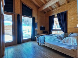 1 bedroom, premium bedding, down comforters, pillowtop beds - Agriturismo La Tresenda Mountain Farm (Livigno)