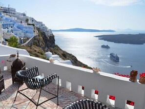 Romantic Studio (Romance) | Terrace/patio