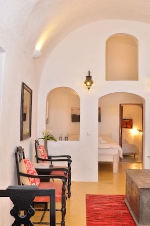 Apartment (Cave) | Living area - Villa Fegari (Santorini)