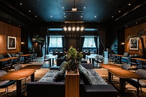 Bar (in der Unterkunft)