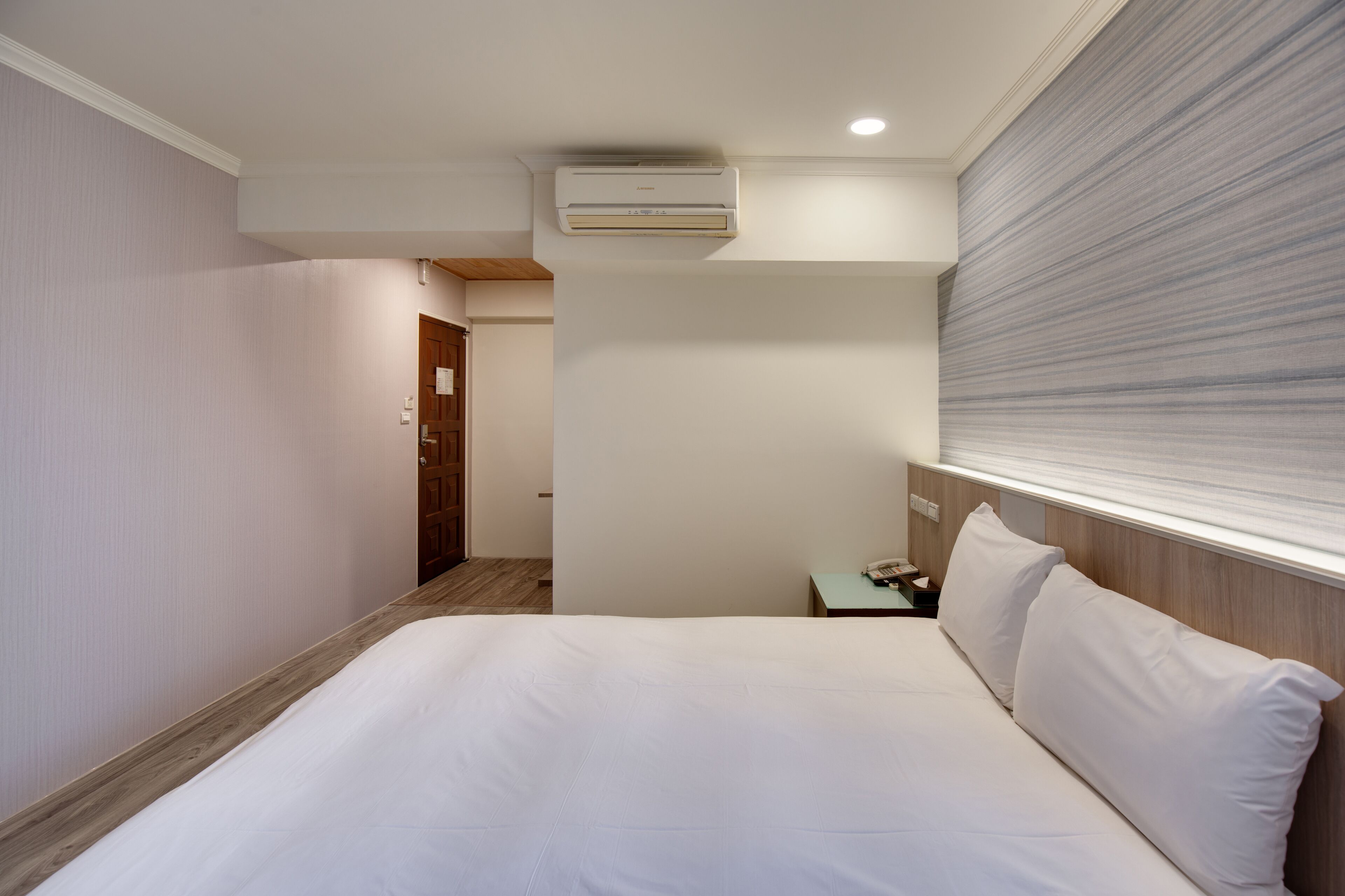 superior double room | down duvets, individually furnished, desk, blackout curtains