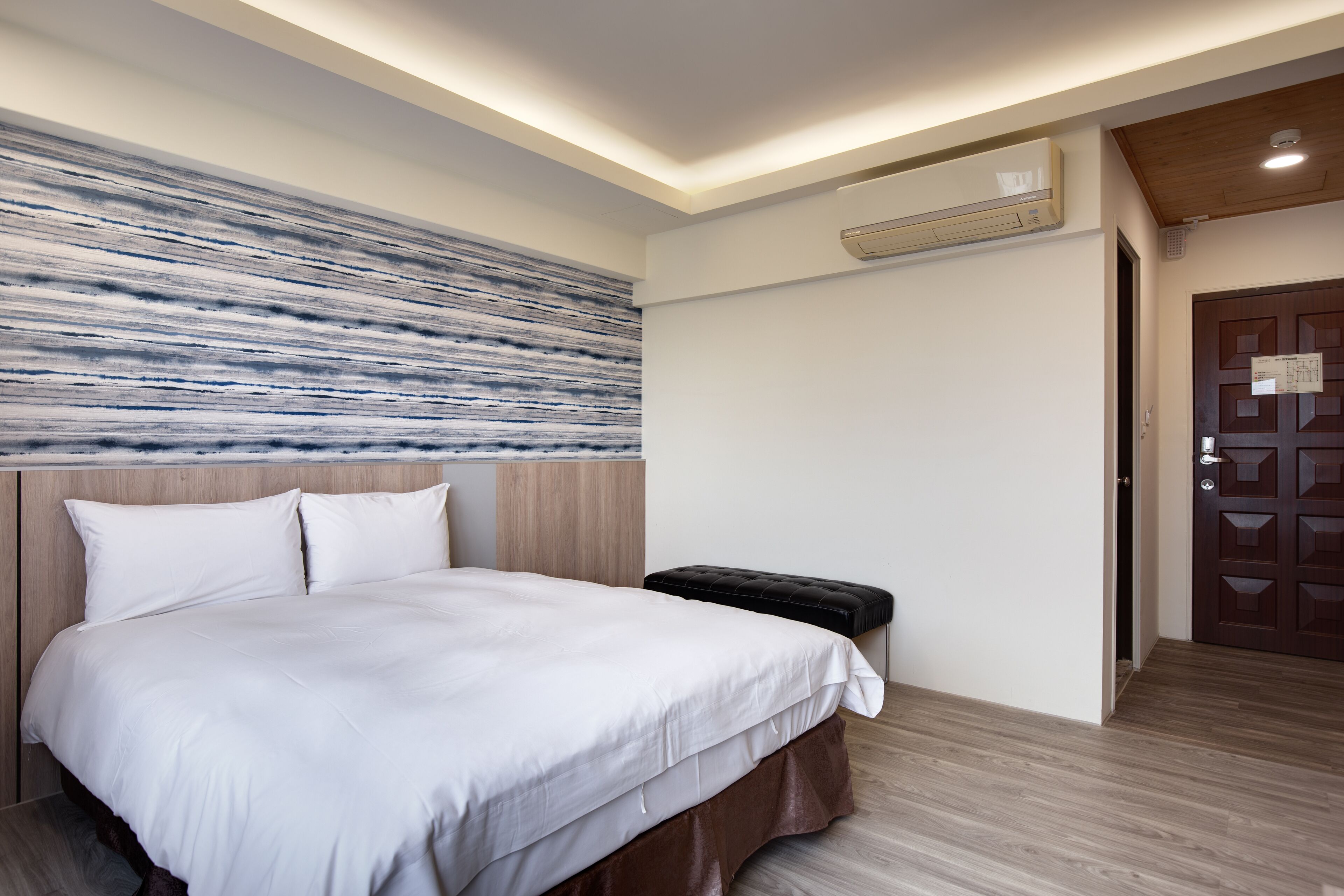 standard double room | down duvets, individually furnished, desk, blackout curtains