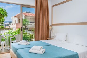 1 bedroom, soundproofing, iron/ironing board, free cots/infant beds