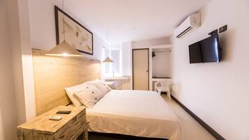 Double Room | In-room safe, free WiFi, bed sheets