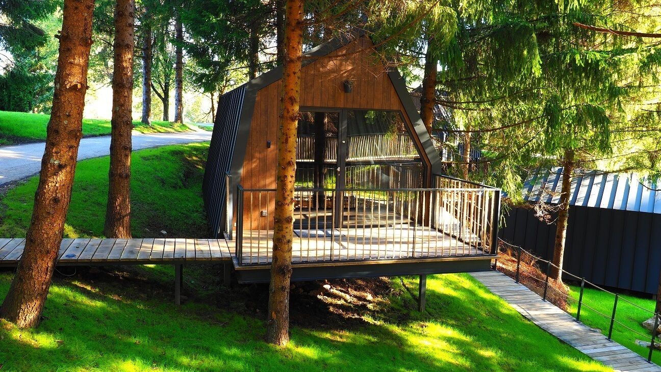 House Near The Lake | Iron/ironing board, free WiFi, bed sheets