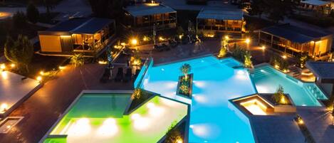 Infinity pool