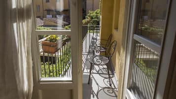 Doppia Deluxe, vista cortile | Vista dalla camera