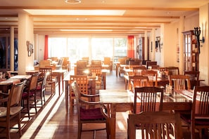 Free daily buffet breakfast - Parkhotel Langenthal (Langenthal)