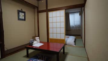 客房内保险箱、免费 WiFi