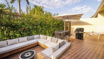 Garden Suite Villa | In-room safe, blackout drapes, free WiFi, bed sheets