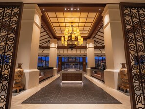 4 restaurants, breakfast served - Fusaki Beach Resort Hotel & Villas (Ishigaki)