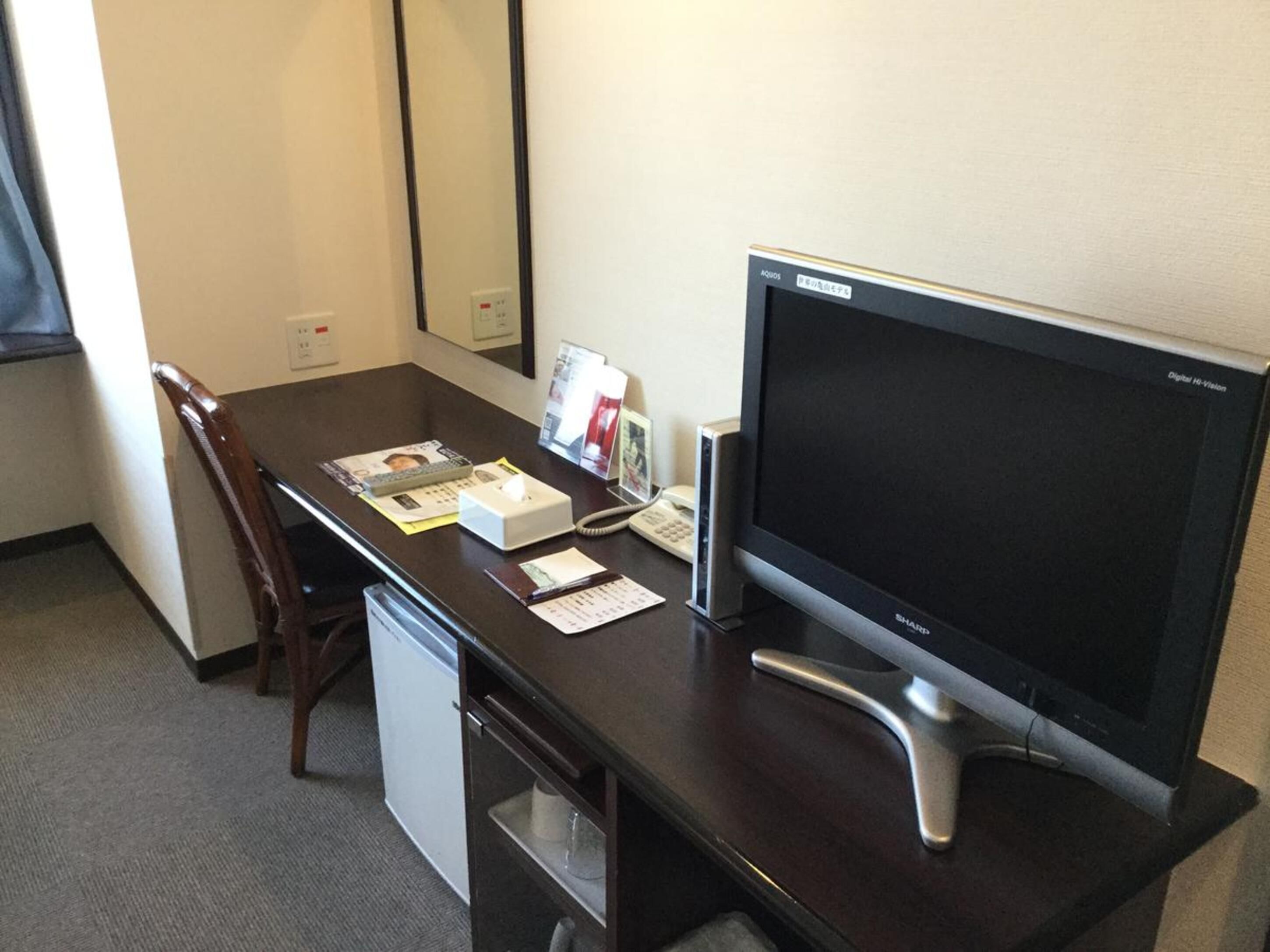 1 bedroom, in-room safe, desk, blackout curtains