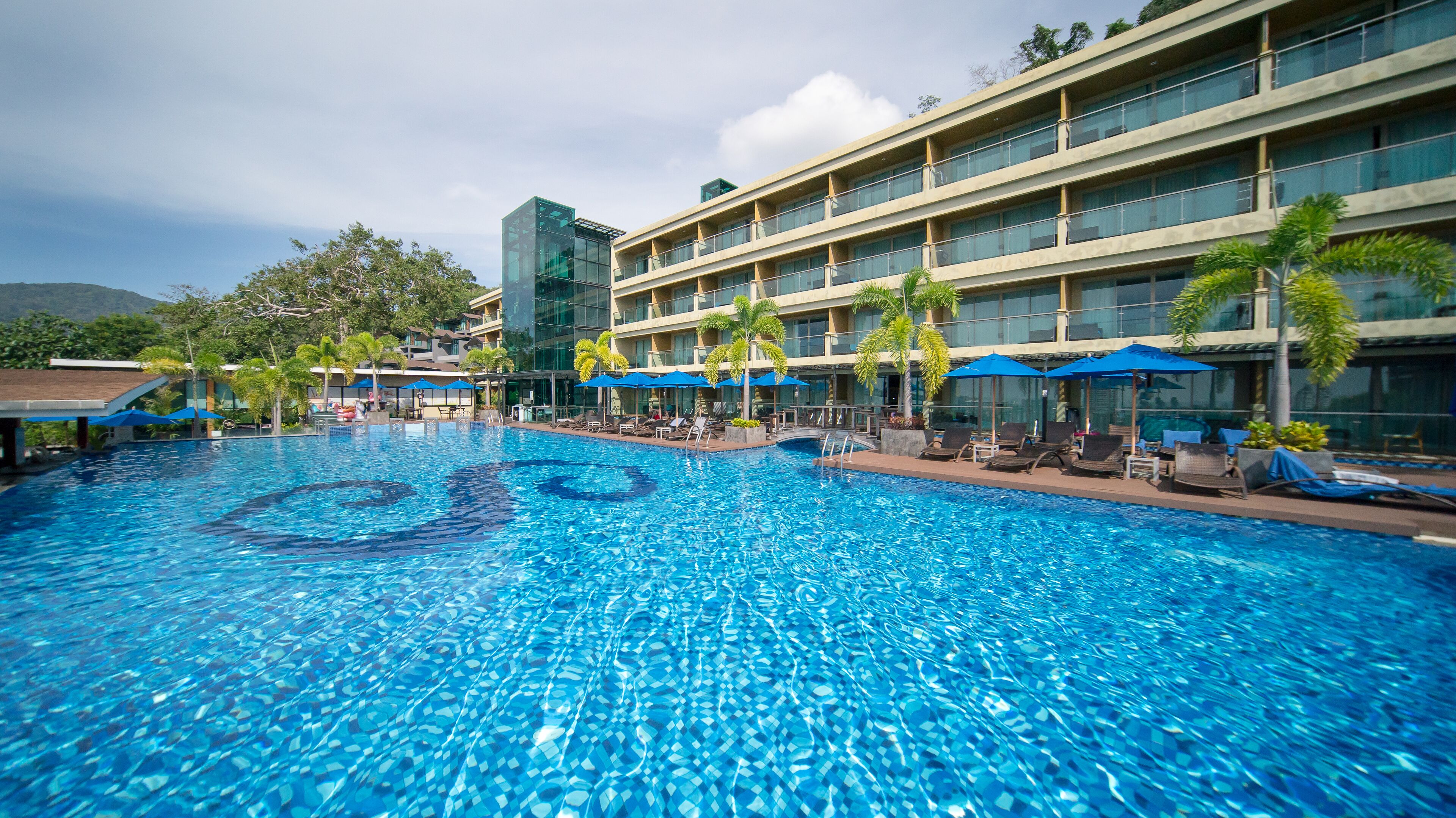 Outdoor pool, pool umbrellas, pool loungers