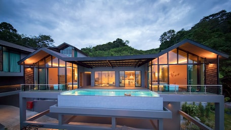 1 habitación, minibar, caja de seguridad en la habitación y escritorio