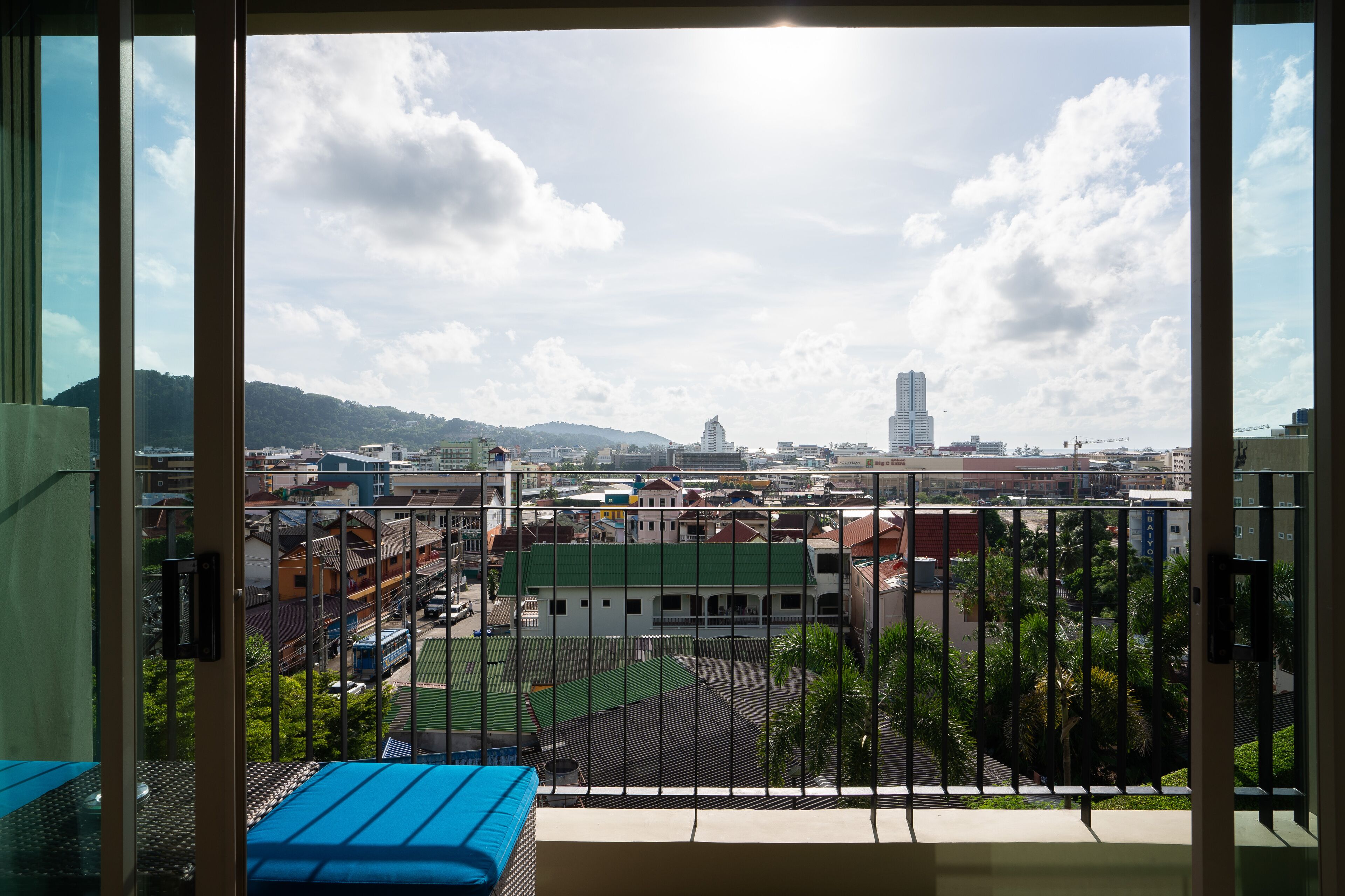 oasis panorama triple | balcony view