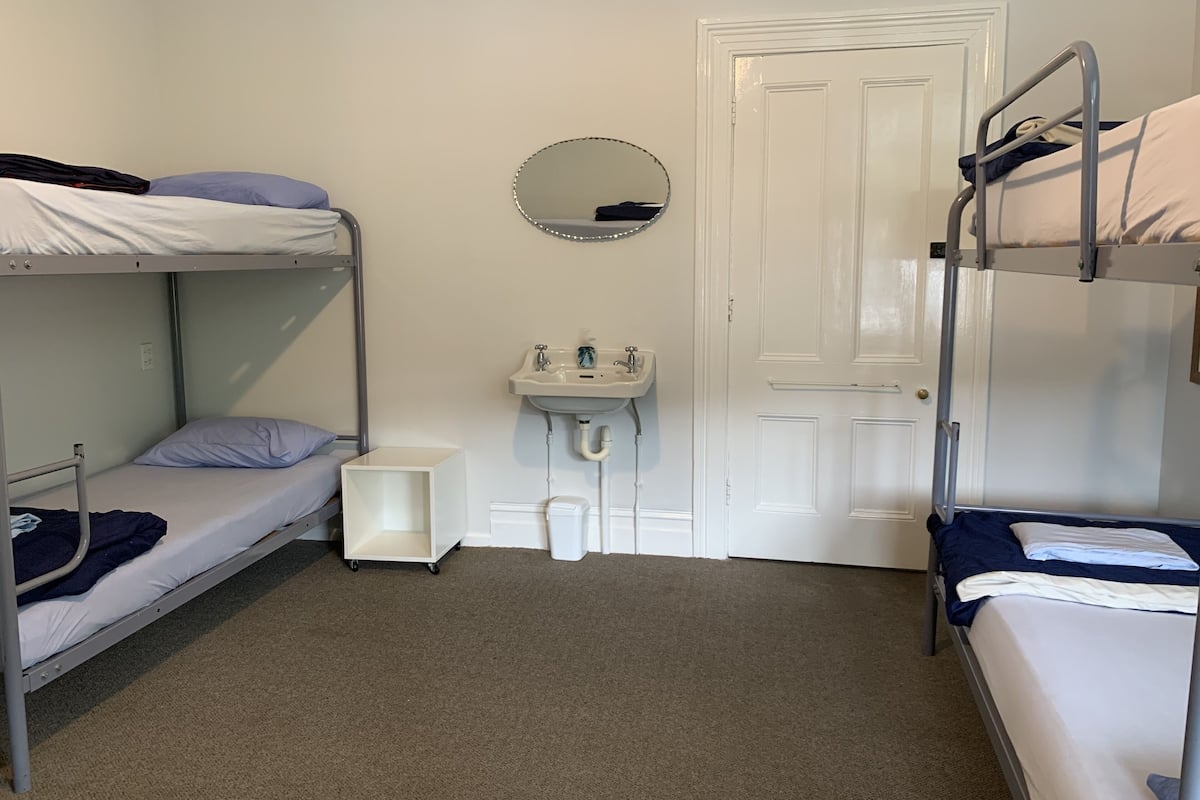 Blackout curtains, free WiFi, bed sheets