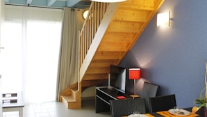 In-room dining - Les Cottages du Saleys (Salies-de-Bearn)