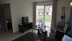 LCD TV - Les Cottages du Saleys (Salies-de-Bearn)