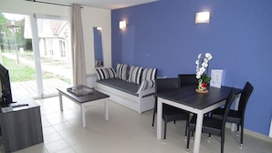 LCD TV - Les Cottages du Saleys (Salies-de-Bearn)