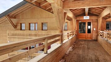 Enceinte de lâhĂ©bergement