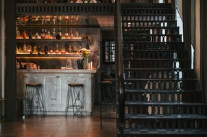 Bar (en la propiedad)