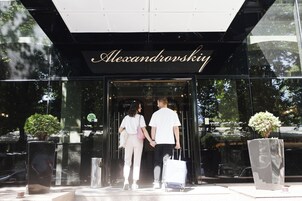 Πρόσοψη καταλύματος