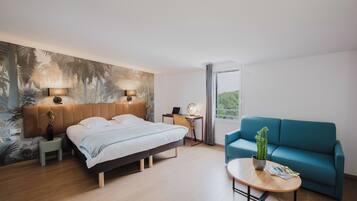 1 غرفة نوم وبديكورات فريدة لكل غرفة وطراز فريد لكل وحدة ومكتب