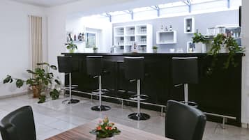 Bar (in der Unterkunft)