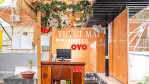 Reception - OYO 381 Tuyet Mai Hotel (Nha Trang)