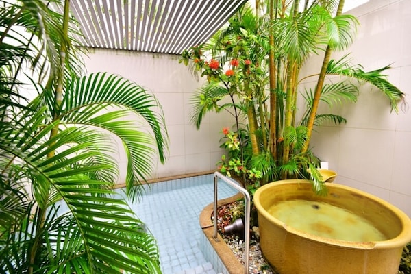 Baño termal público