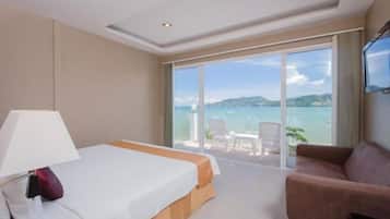 Free minibar items, in-room safe, desk, rollaway beds