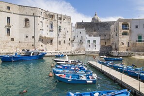Marina - Palazzo Indelli (Monopoli)