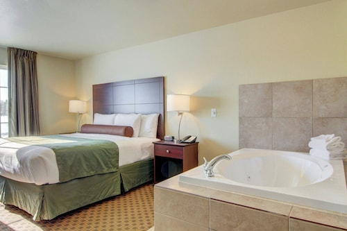 Cobblestone Inn & Suites - Harvey