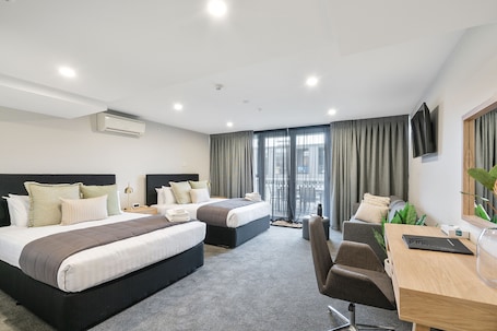 1 habitación, decoración personalizada y muebles diferentes