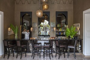 2 bars/lounges, poolside bar - Palais Aziza & Spa (Marrakech)