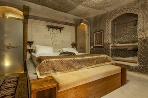 Standart Cave Room
