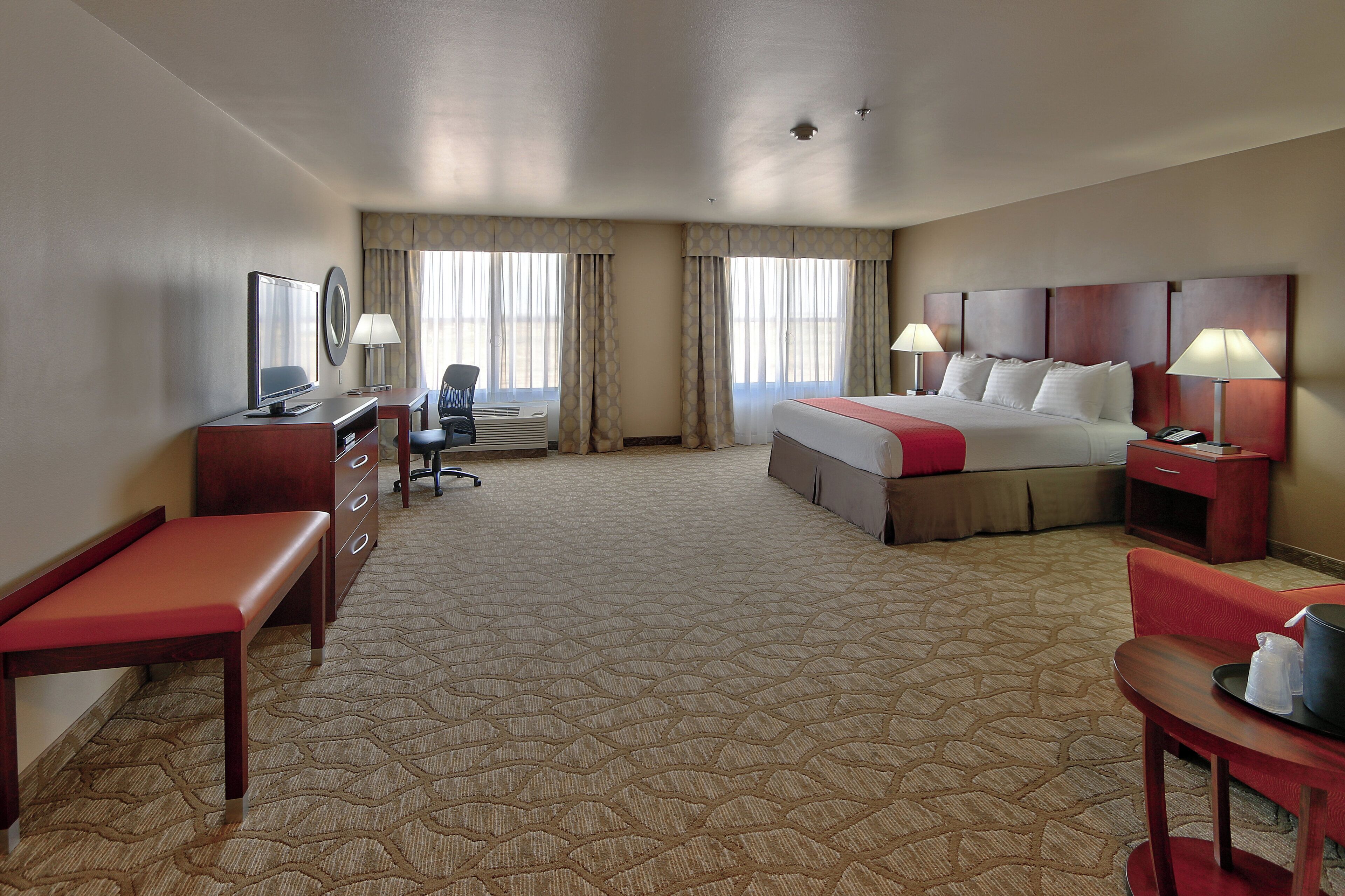 desk, iron/ironing board, free cots/infant beds, rollaway beds