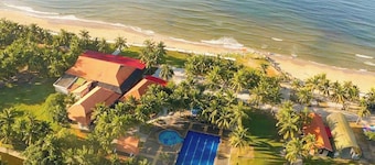 Dat Lanh Resort