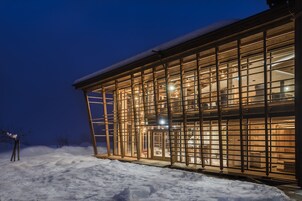 Un sauna, baño turco, tratamientos corporales, baños de arcilla