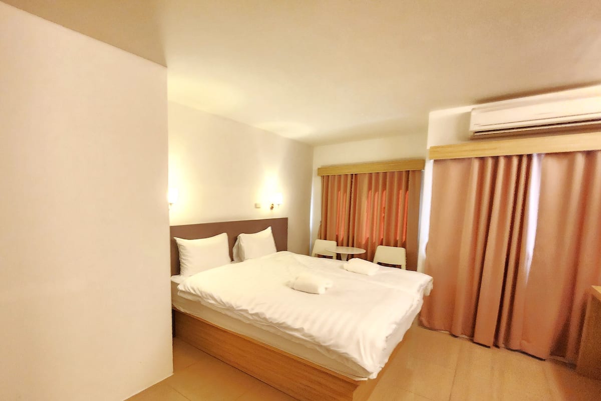 Superior Double Tower1 | Wifi gratis y ropa de cama